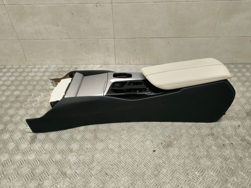 BMW 5 G30 TUNEL mitte Armlehne ELFENBEINWEISS