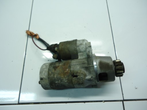 NISSAN X-TRAIL T30 2.5 16V QR25 starter 23300 8H300