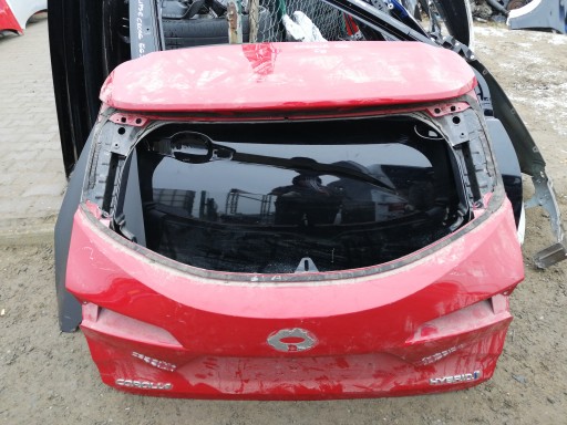 Дверь багажника Тойота Королла Комби Е210