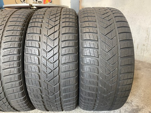 4 tyres winter 235/35R19 Pirelli Winter Sottozero 3 7mm