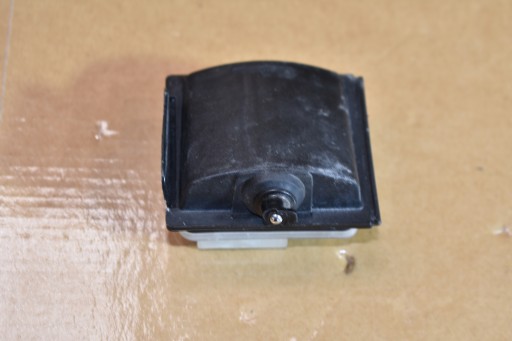 perfect condition damper lock door of the fuel MERCEDES W214 1
