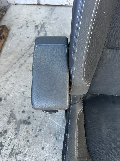 RENAULT CLIO IV 4 ülés bal eleje KIEROWCA EUROPA