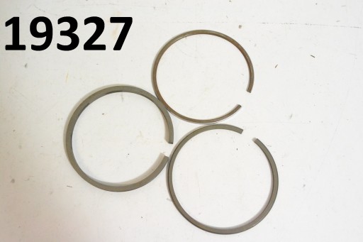 11251256471 - комплект поршневих кілець BMW R50/5 67,50 мм