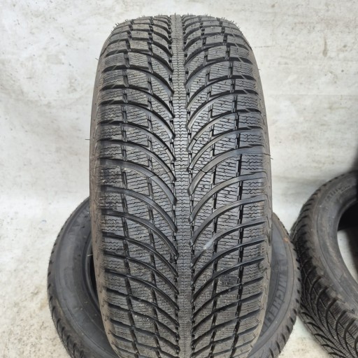 MICHELIN LATITUDE ALPIN 235/50 R19 Reifen Winter-