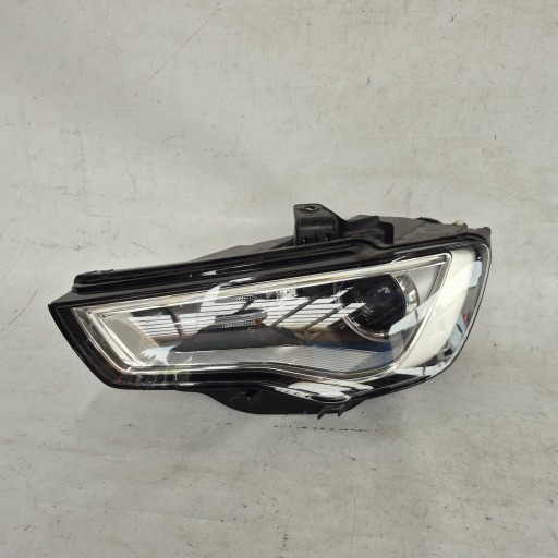 AUDI A3 8V 12-16 Licht links vorne vorne XENON 8V0941005