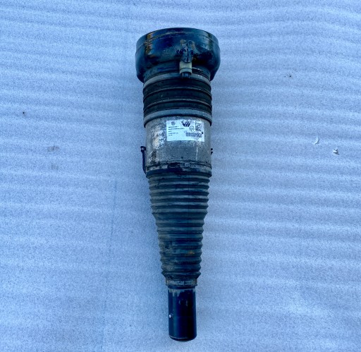 Пневматический амортизатор audi q7 q8 4m4616039j