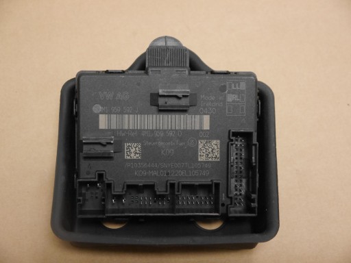 AUDI A6 C8 модуль управління передніми дверима 4M1959592J