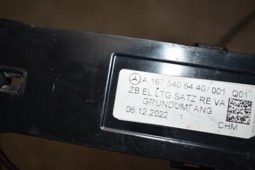 IDEALNE Tuyaux Support plaque de la suspension Droit MERCEDES X167 1