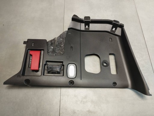 Mercedes-Benz GLE W166 cover below DESKE A1666803607