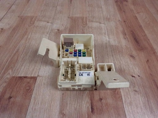 91950-J5222 - Kia stinger 2019 коробка модуль bsi 91950j5222