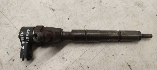 injector Opel Astra J kombi 2,0 CDTI