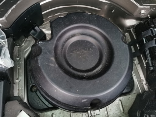 Porsche Cayenne 7L сабвуфер динамік 7L5