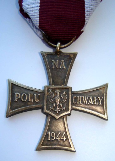 KRZYŻ WALECZNYCH 1944