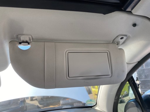 sjenilo zaštita PRZECIWSLONECZNA desna suvozača Citroen C3 Plurier 03-09