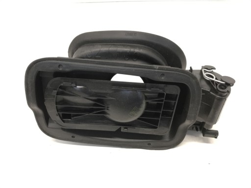 BMW F32 F36 крышка топливного бака 7270761