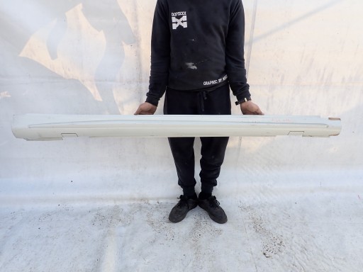 A1766980154 - MERCEDES CLA W117 W176 AMG педаль порога права