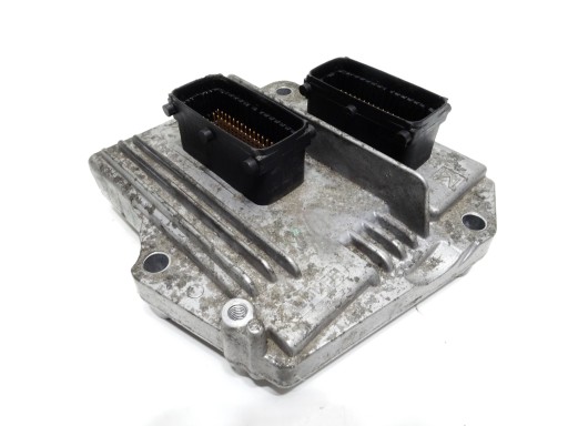 BERTO1 - Opel astra h iii 1.6 - компьютер контроллера двигателя 55561172