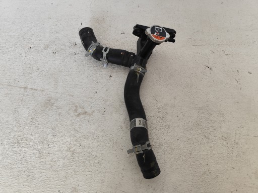 KIA RIO IV 17R. prirubnica cijev prijenos hladnjaka vode 25411-H8000 25411-H5050