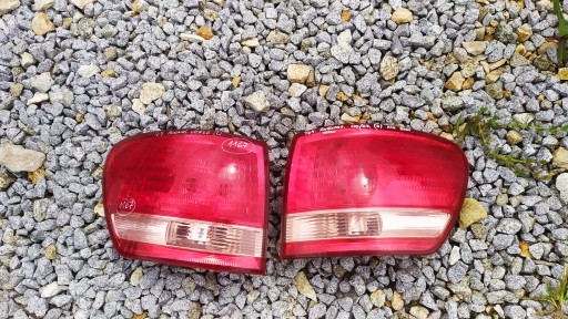 TOYOTA AVENSIS VERSO 2000 / ЗАДНИЙ ФОНАРЬ ЛЕВЫЙ И ПРАВЫЙ