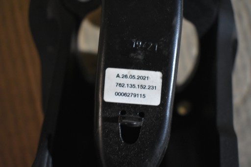 IDEALNY PEDAL Bremse BMW G21 G22 G23 1
