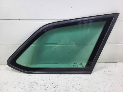 LEON III УНІВЕРСАЛ КУЗОВНЕ СКЛО ПРАВОРУЧ 5F9845042