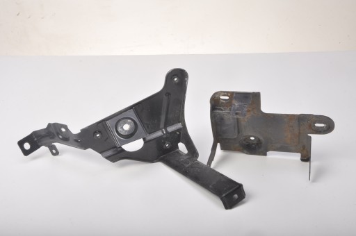 Ghibli iii 3.0 d крепление блока предохранителей