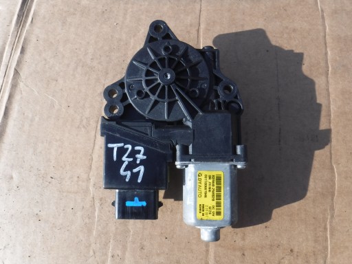 Электродвигатель правого переднего стекла kia carens iv 82460-2w020