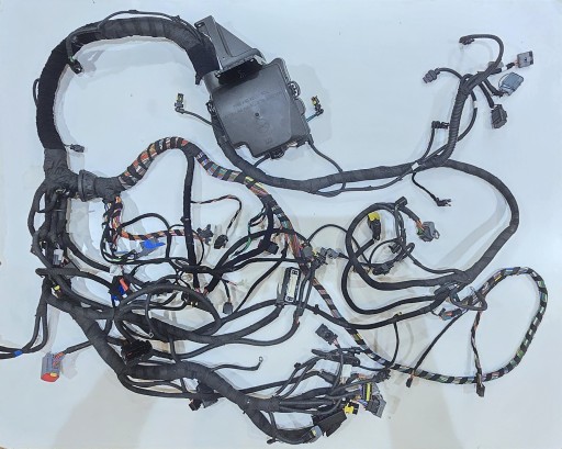 Жгут проводов в моторном отсеке iveco daily 3.0 2022- 5803019410
