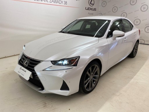 Lexus IS III Sedan 200t 245KM 2016