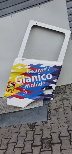 Левая дверь scania r s