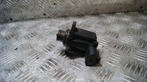elettrovalvola turbine EGR VOLKSWAGEN GOLF 5 positivo 03C145710D
