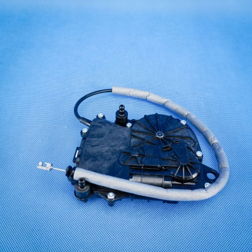 lock of the rear bonnet boot BMW X3 G01 51247383561 7383561