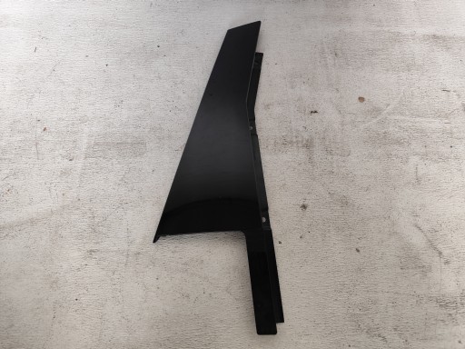 MERCEDES W247 2019 moulding vertical door right rear part