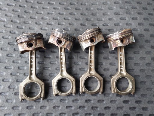 Поршень + шатун BMW 3 F30 2.0 і N20 B20 A