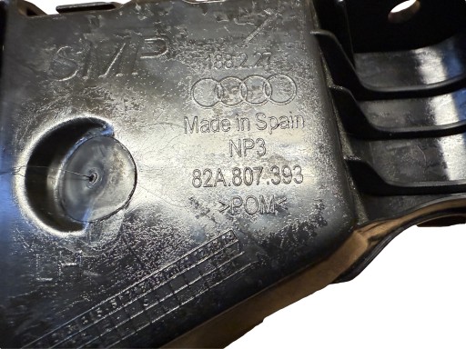 AUDI A1 82A bumper bracket left rear part 82A807393