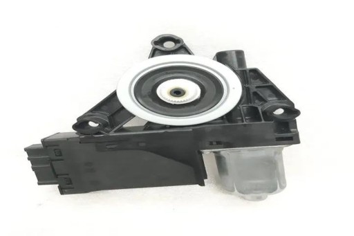 Электродвигатель стеклоподъемника задней левой двери volvo xc90 i 31674759 2.0l дизель