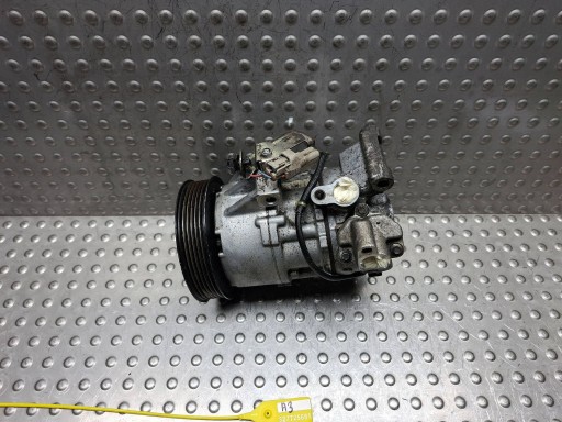 compressor of the air conditioning TOYOTA YARIS and 99-05 1.0 VVTI 447220-9467