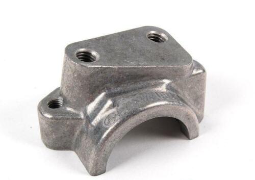 A2113230640 - Кронштейн стабилизатора mercedes w211 p