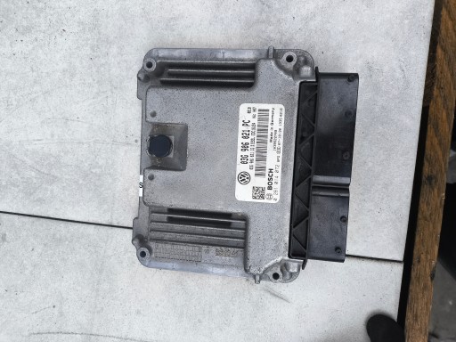 Комп'ютер двигуна vw caddy iii variant 03g906021pc (?)