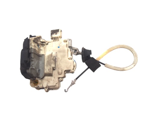 Замок двери левый передний AUDI A6 C6 Европа 4F1837015