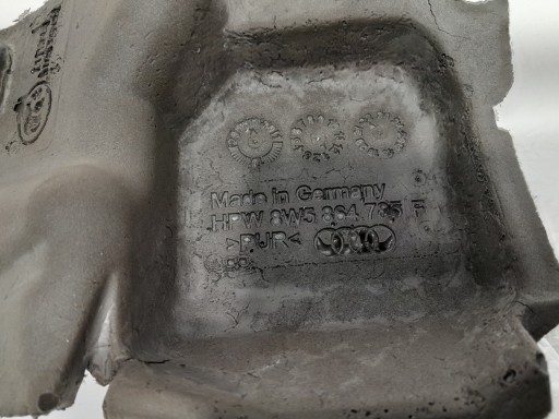 AUDI A4 B9 LIFT hangszigetelő sárvédöt bal far 8W5864785F