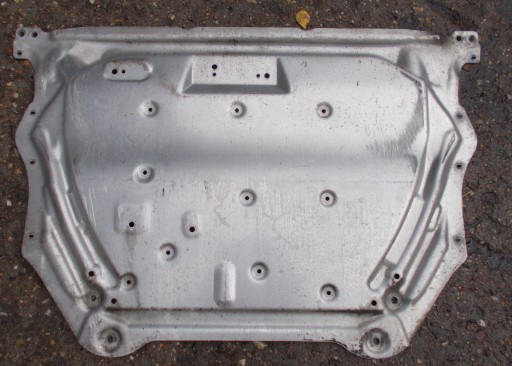 VW GOLF VI CABRIO 1.4 TSI 11R cover motor cover chassis 5K7825237