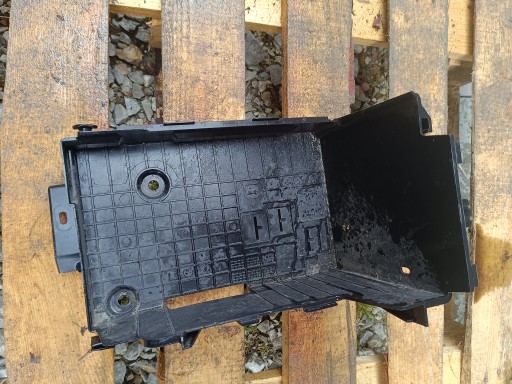 БАЗОВИЙ КОРПУС АКБ CITROEN C3 II DS3 9688738180