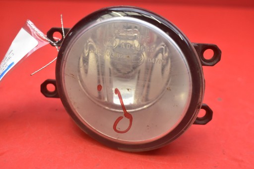 fog light right front front 81210-0D041 TOYOTA AVENSIS T25 06-09