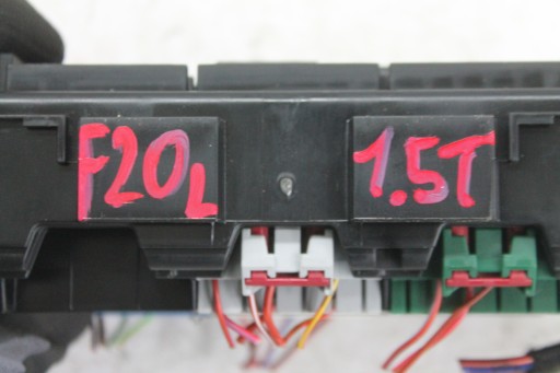 fuse box 9389068 BMW F20 11