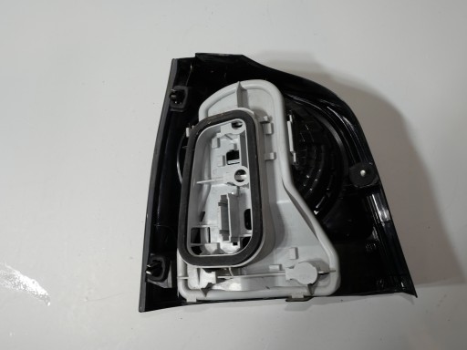 Licht rechts heck VW POLO 9N LIFT