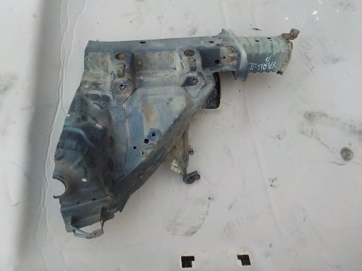 quarter right toyota yaris II 2007r