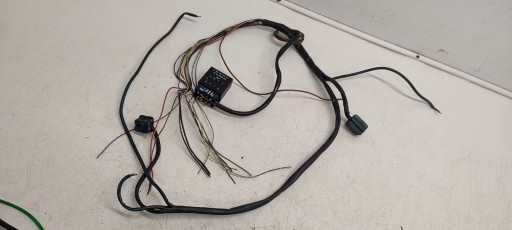 relay Mercedes W124 2,2
