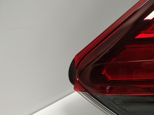 17+ Nissan X Trail T32 lift light LED rear part left