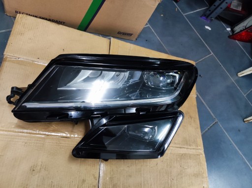 Фара левая передняя skoda kodiaq led 1zx012669-25